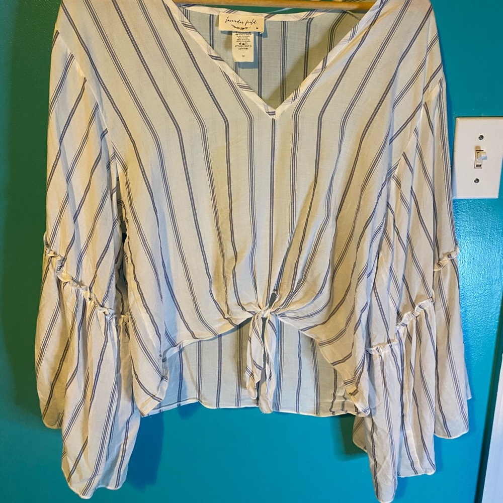 Flowy shirt, great for summer